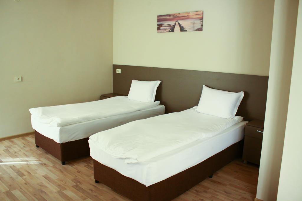 Guest House Central Kŭrdzhali المظهر الخارجي الصورة